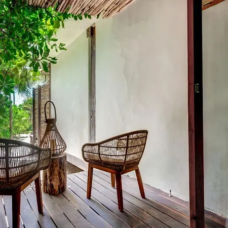 Beachfront Luxury Villa- 2 Bedrooms