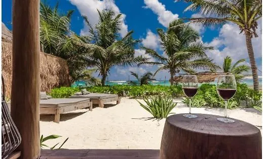 Aldea Beachfront Villa *