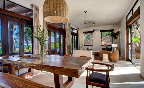 Aldea Beachfront Villa Tulum