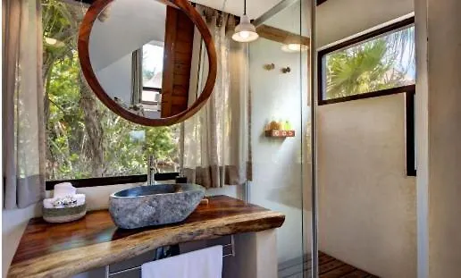 Villa Aldea Beachfront *